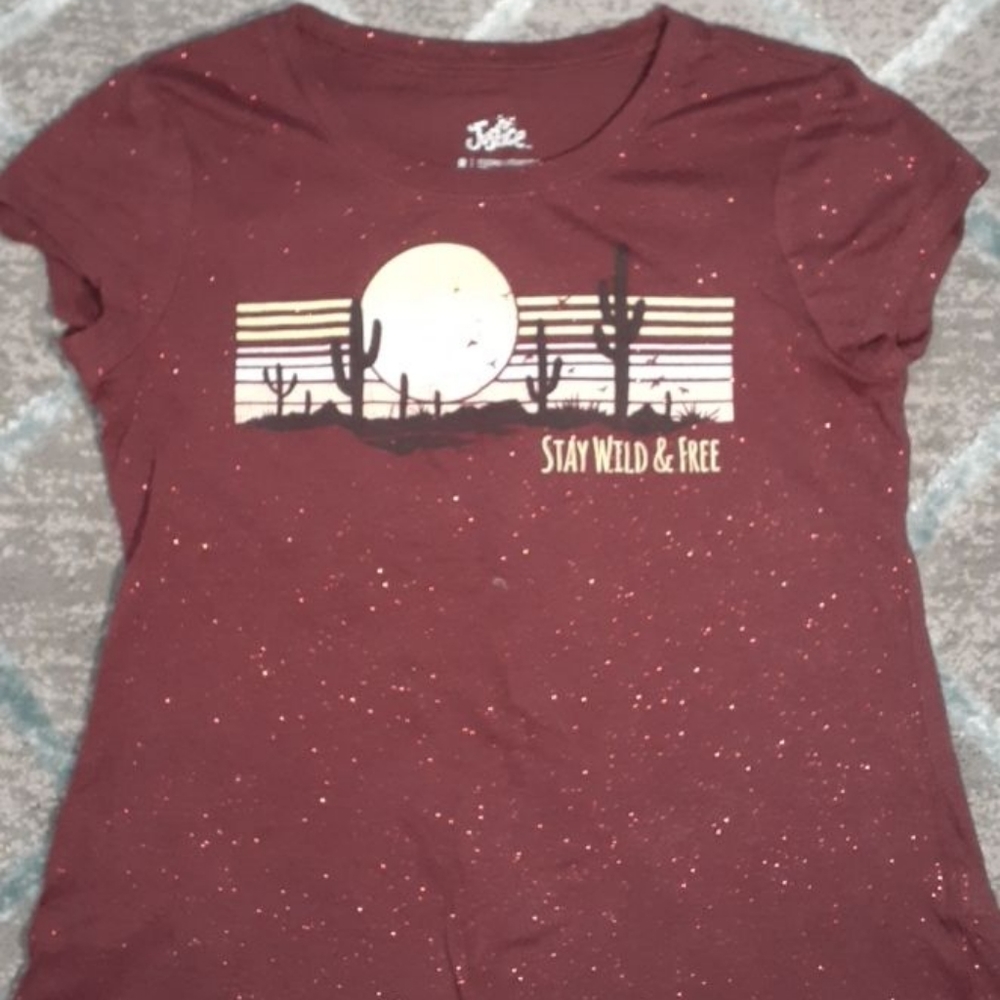 Short sleeve shirt